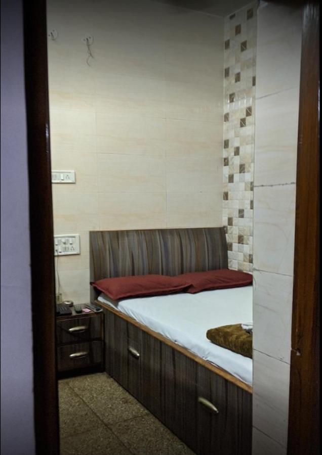 Ajanta Hotel 100 Mtrs Railway Station & 400 Mtrs Dargah Ajmer Esterno foto
