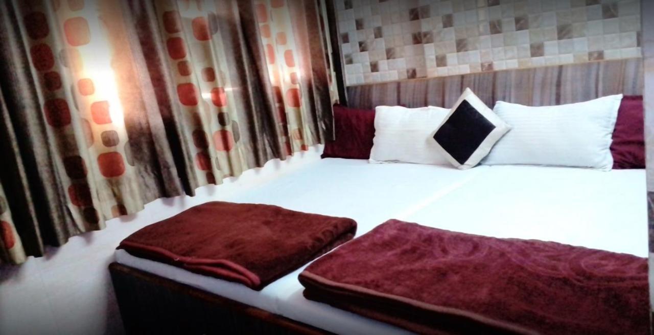 Ajanta Hotel 100 Mtrs Railway Station & 400 Mtrs Dargah Ajmer Esterno foto